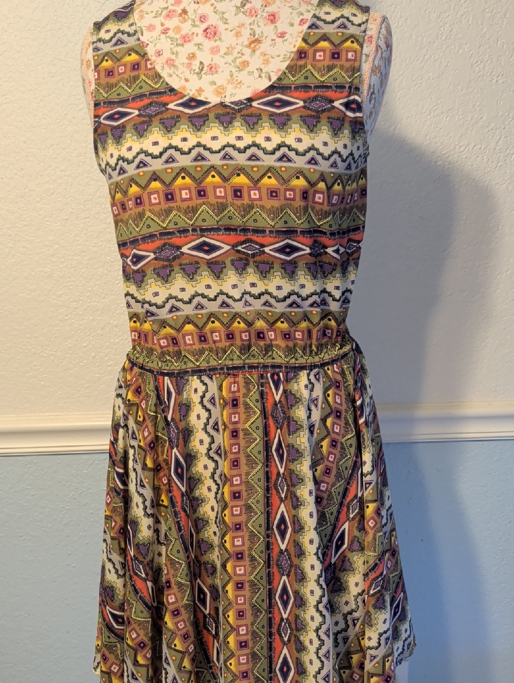 Sleeveless Tribal Print Day Dress in Olive and Rust